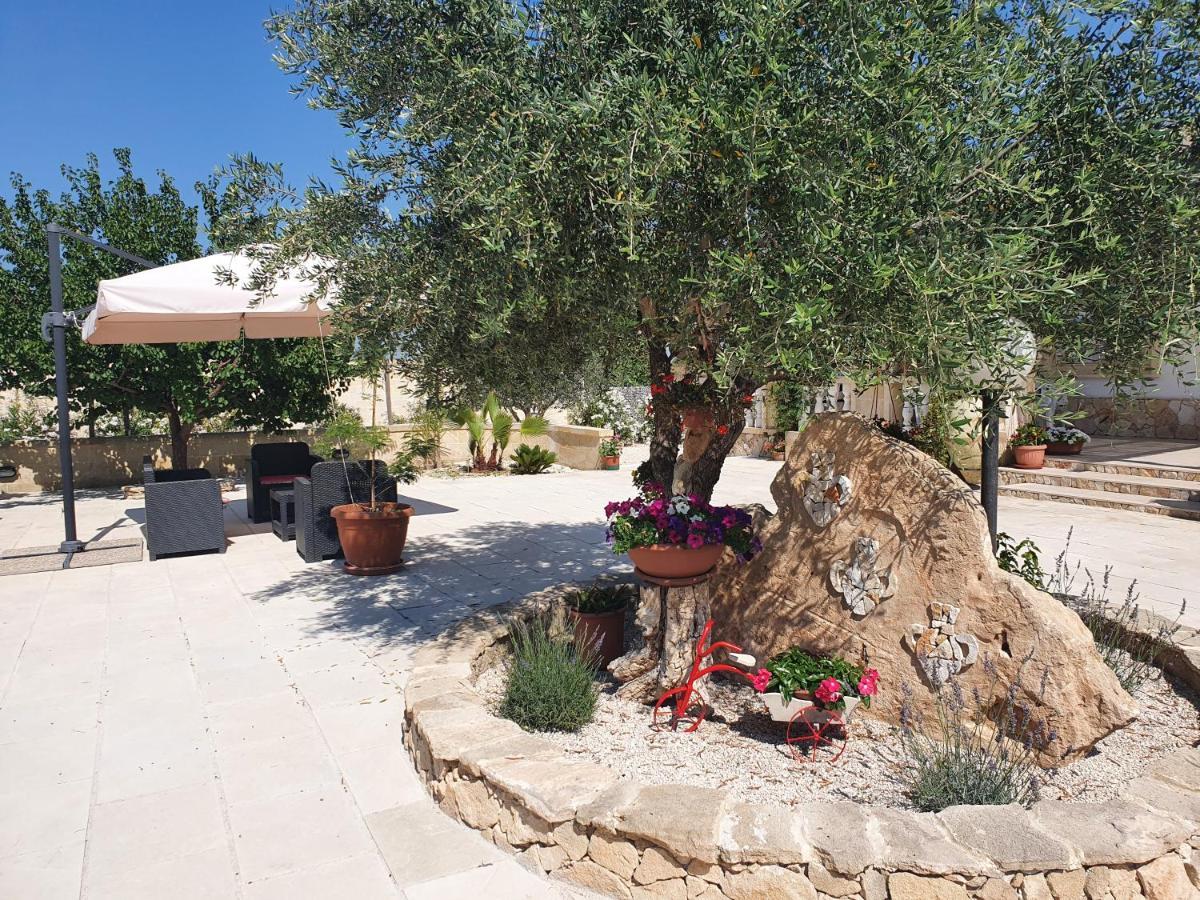 Le Anfore Del Salento มารีนา ดี ลิซซาโน ภายนอก รูปภาพ